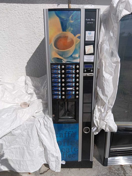 Máquina de vending de café Necta Kikko Max usada