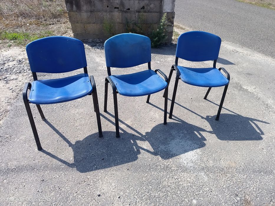 Tres cadeiras comfort
