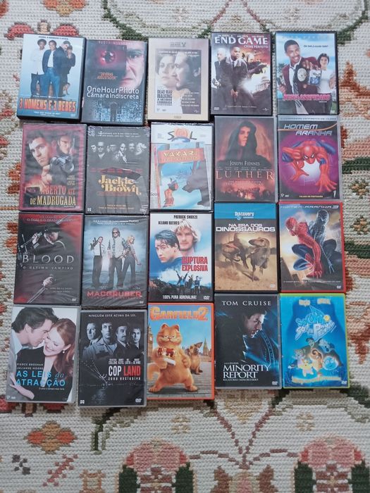 DVDs e Vhs diversos