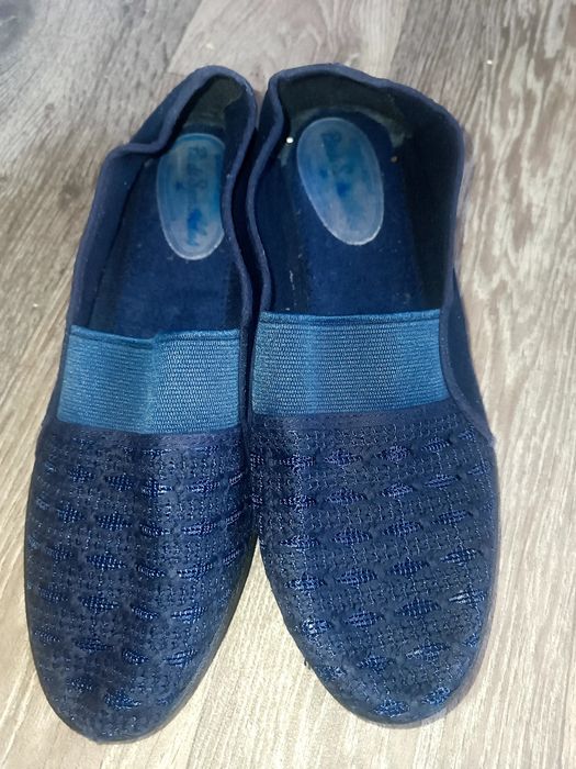 Жіноче взуття, зручне.