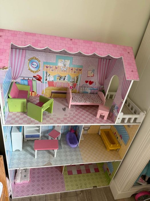 Duży domek dla lalek Barbie  XL z akcesoriami i tarasem