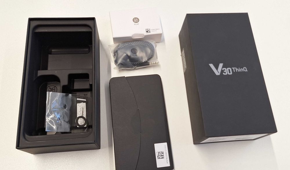 Smartphone LG V30 H930 - 64GB - Moroccan Blue