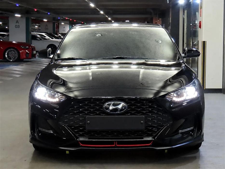 Hyundai Veloster