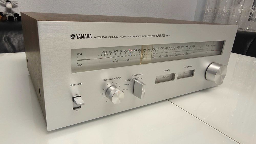 Yamaha CT-610 ( NS serie) Стерео тюнер  Колекційний стан