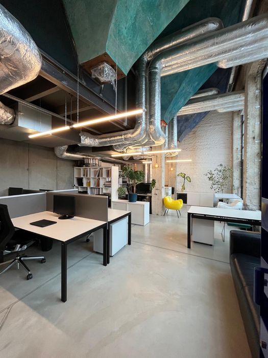 Biurko premium w Kotłownia Coworking LOFT - Jeżyce / Ogrody Poznań