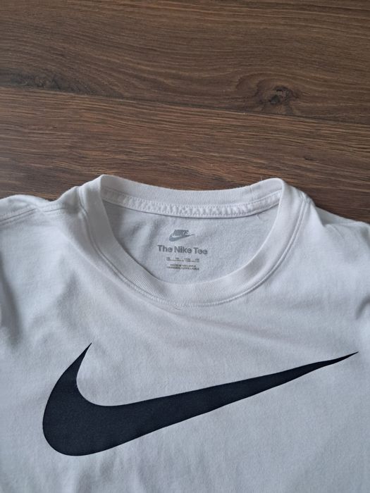 Koszulka nike biała