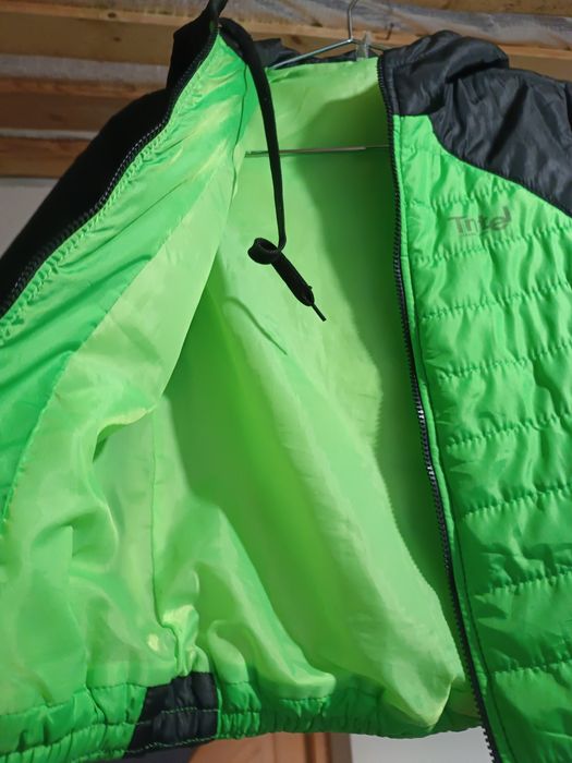 Дитяча весняна курточка