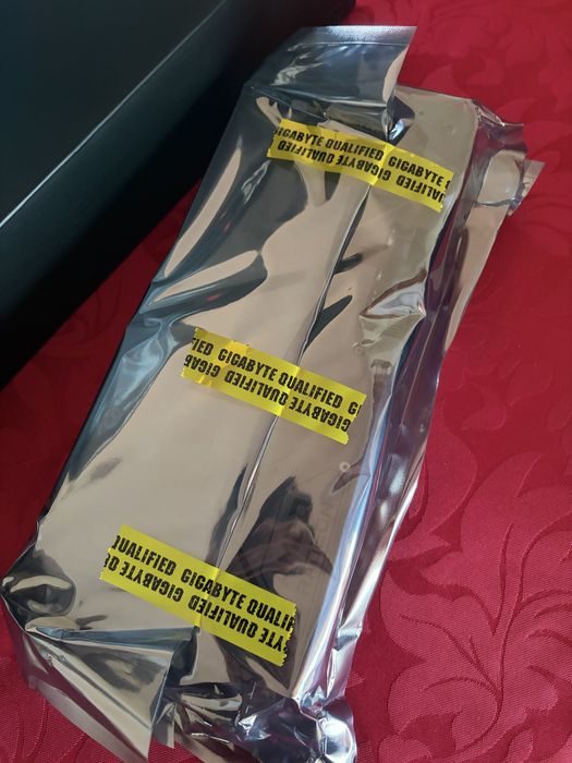 Gigabyte RX9070XT Gaming OC Nova