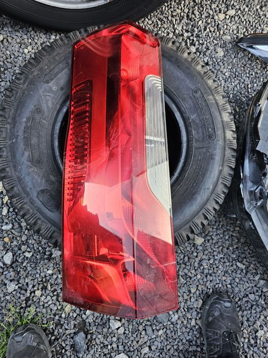 Lampa lewa tył tylna Mercedes Sprinter 907 910