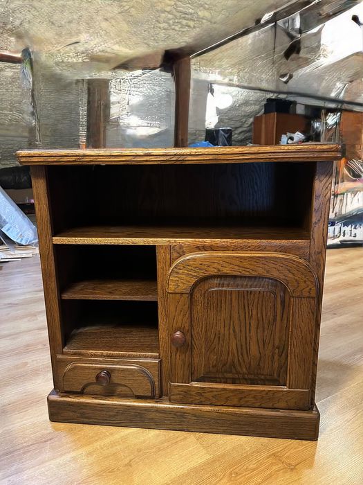 Szafka pod telewizor