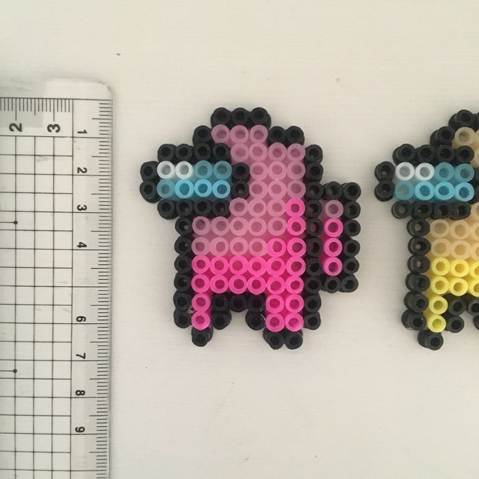 Among us - hama beads - topo bolo - decoração