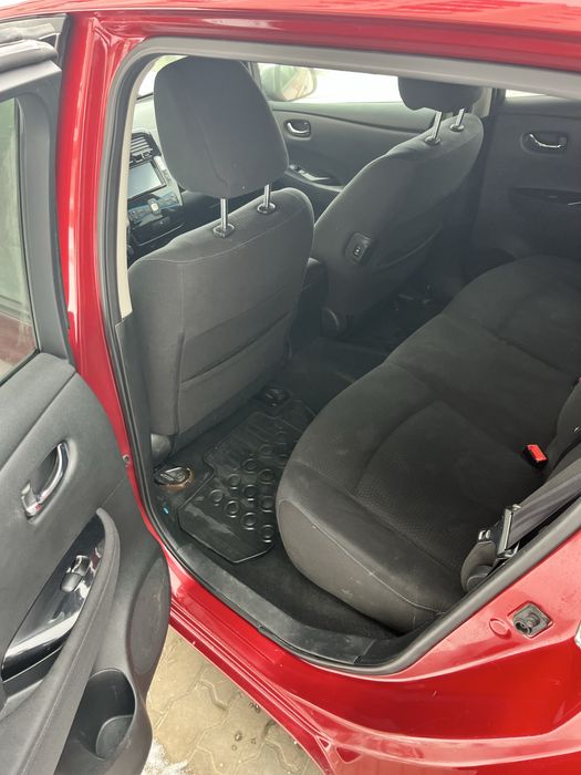 Оренда нісан ліф(24)