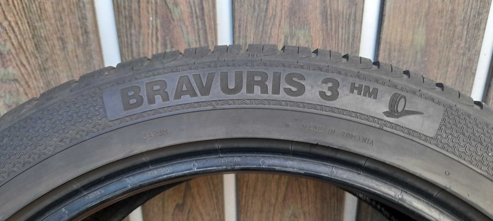 Opony letnie Barum 255/45 R20Y    101Y