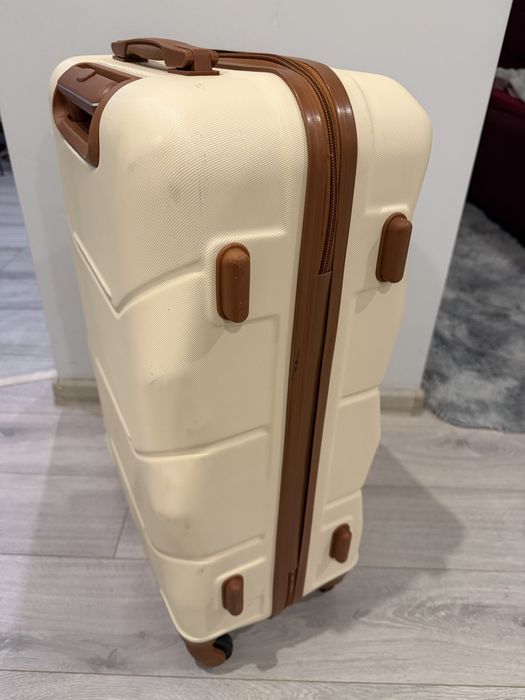 Валіза дорожня Bloom 147 S Молочний