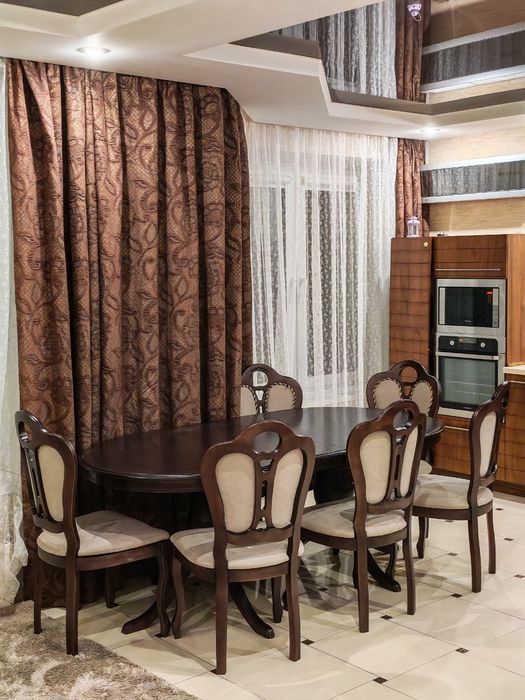 Продам таунхаус з ремонтом, меблями і побутовою технікою