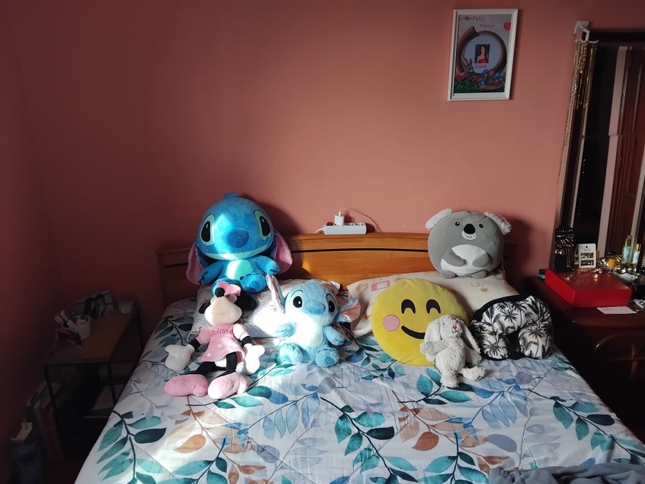 Cama de casal com estrado e colchão