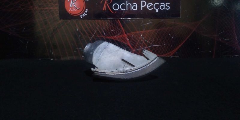 Farolim De Pisca Frente Dto Peugeot 106 I (1A, 1C)