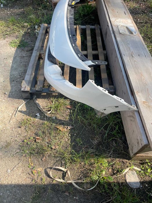 Grill atrapa Peugeot Rifter