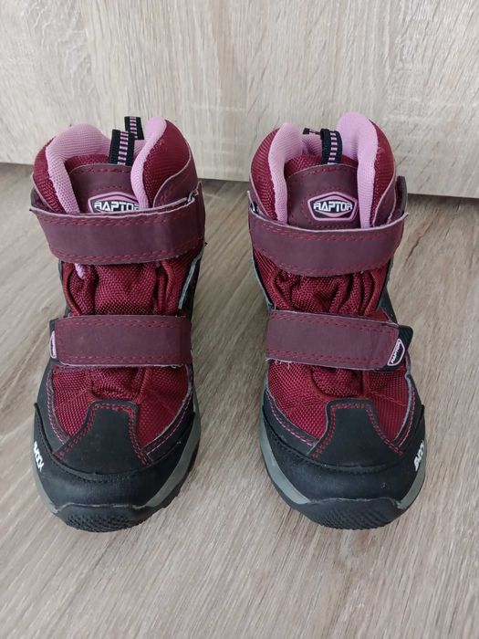 Buty  Cortina rozm. 33