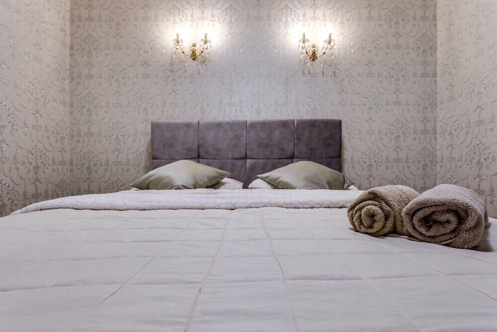 Новий Рік VIP 4 кім апартаменти для компанії