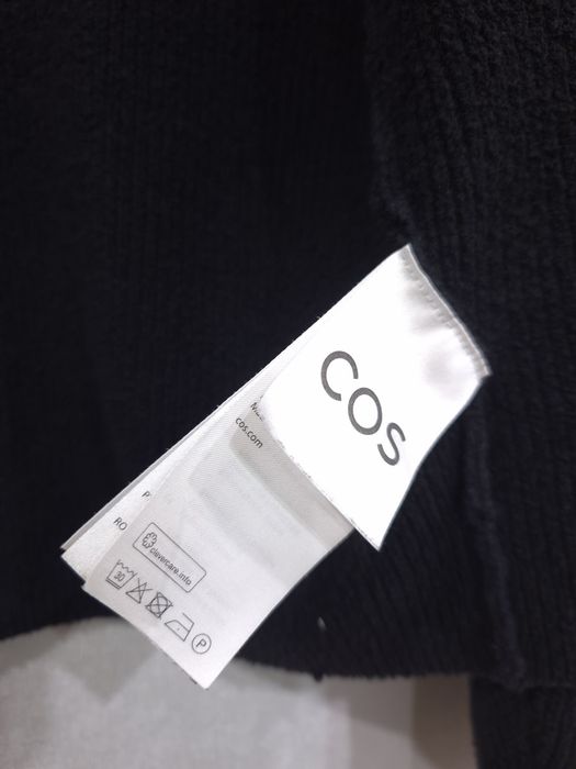 Светр кардиган COS Collared Textured-Knit Cardigan uniqlo