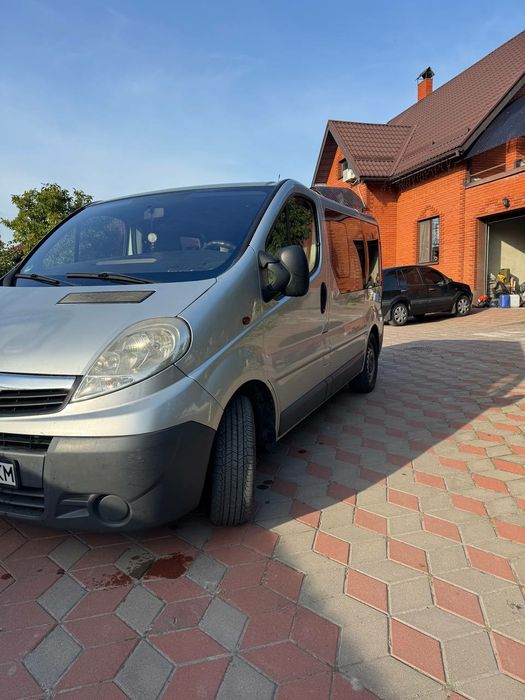 Opel Vivaro 2.0 CDTI оригінальний пасажир