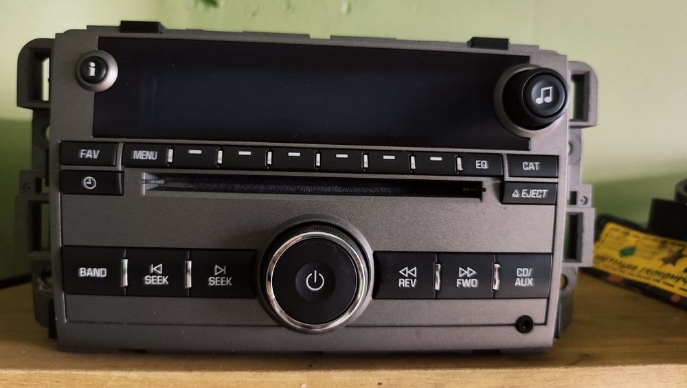 Продам магнітолу Chevrolet Captiva