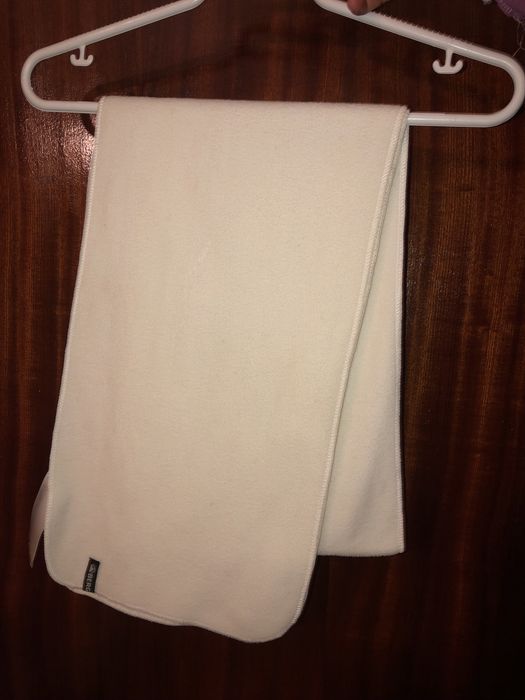 Cachecol branco berg