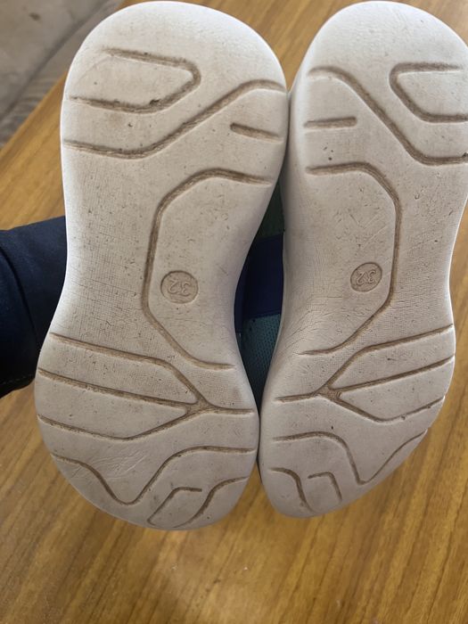 Кроссівки легенькі