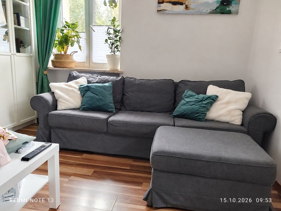 Sofa trzyosobowa evertsberg jak ektorp rozkładana i pufa ektorp