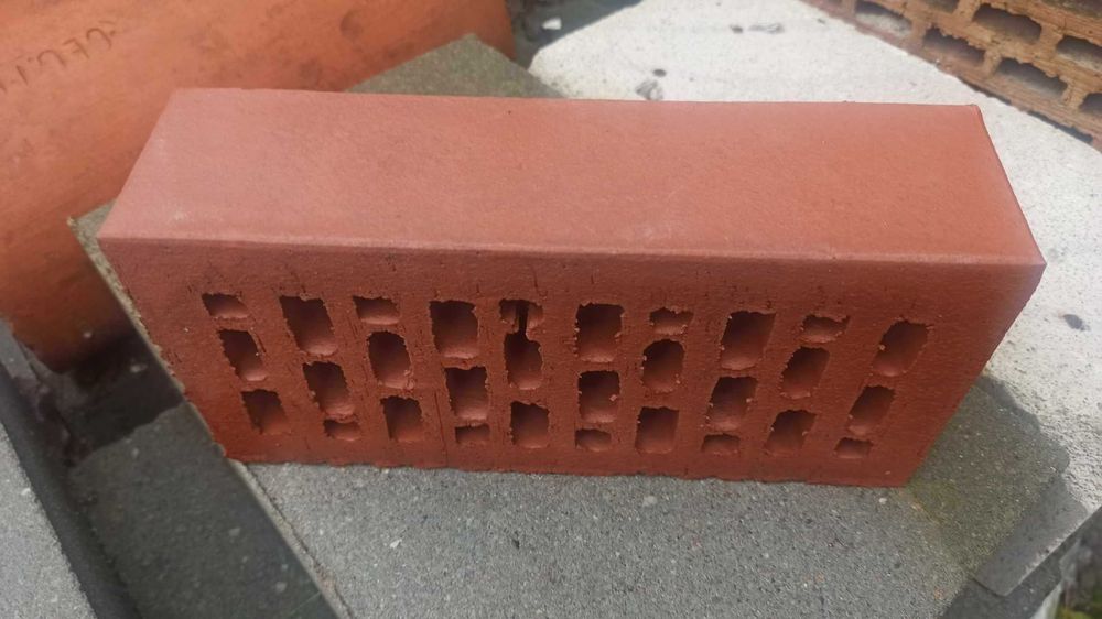 Klinkier, Cegła klinkierowa - JOPEK (czerwona - NF16)