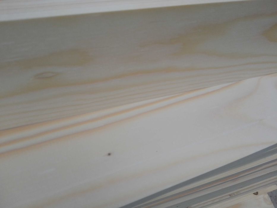 Nowa deska heblowana świerkowa