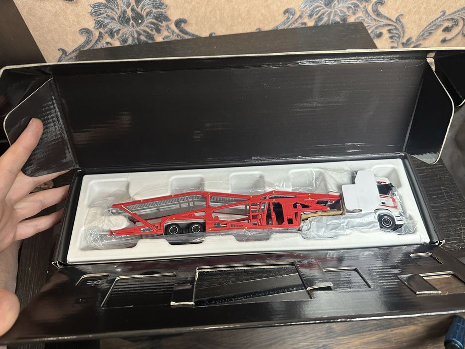 Hot Wheels Elite64 Scania 770 S