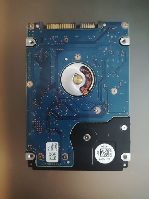 Disco rígido 2.5 HGST de 1TB SATA 5400RPM