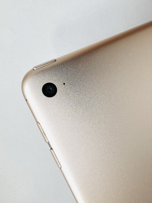 Apple iPad Air 2 (Gold)16GB (Хорошее состояние)