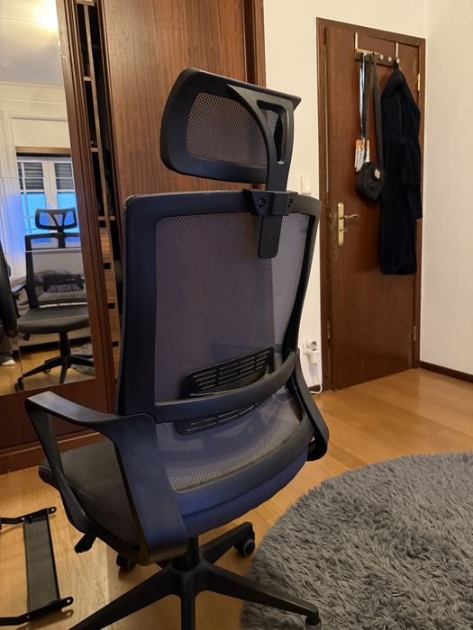 Cadeira de Escritório Ergonómica