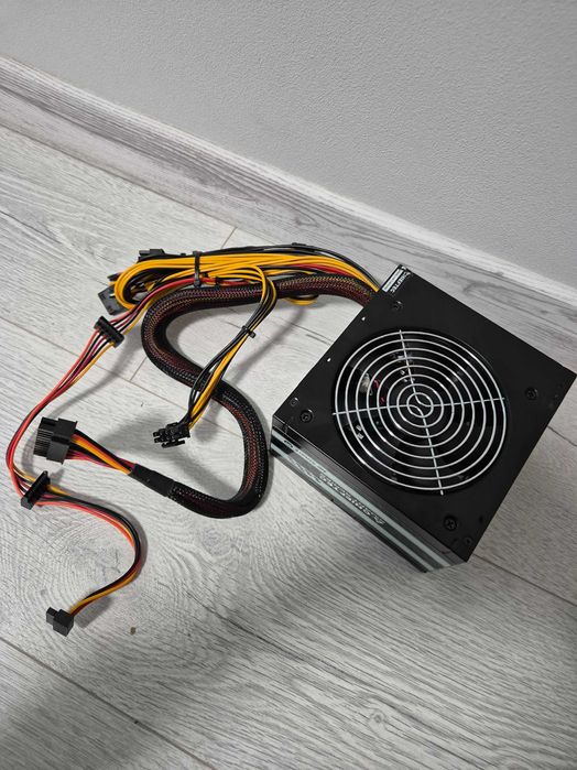 як новий блок живлення Chieftec GPS-400A8 (4+4 CPU\6+2 GPU). Trade-IN