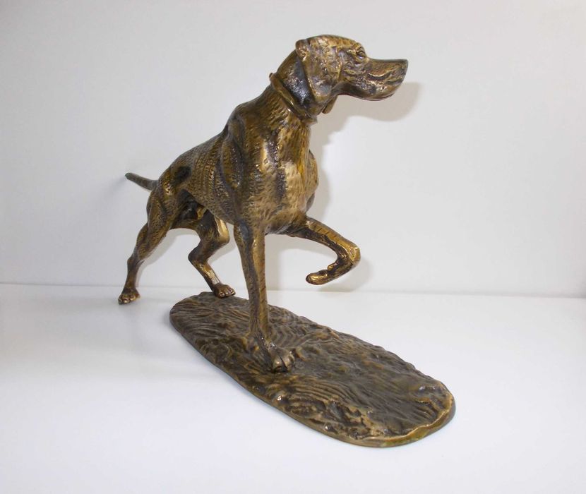 Figura Escultura de Cão em Bronze. Peso 2,5kg.