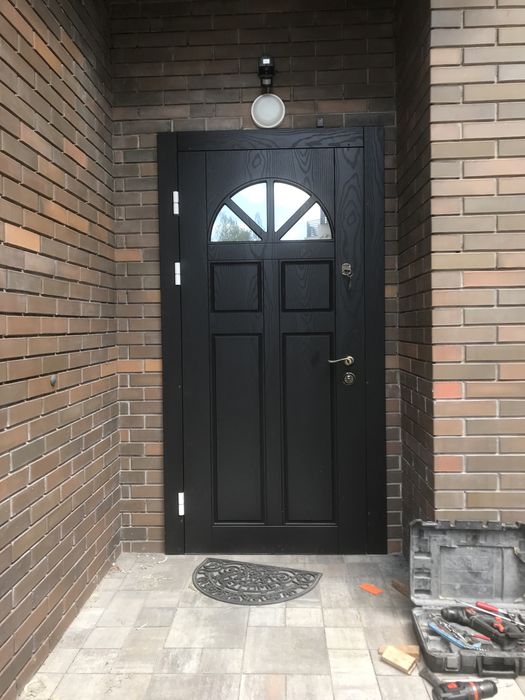 Монтаж Установка Входных дверей (любой сложности )