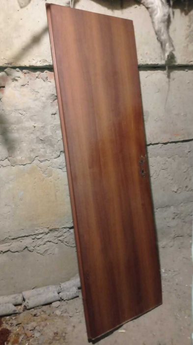 Полотно дер. дверей 60 см. б.в., в підвал, на дачу і т.п. Самовивіз