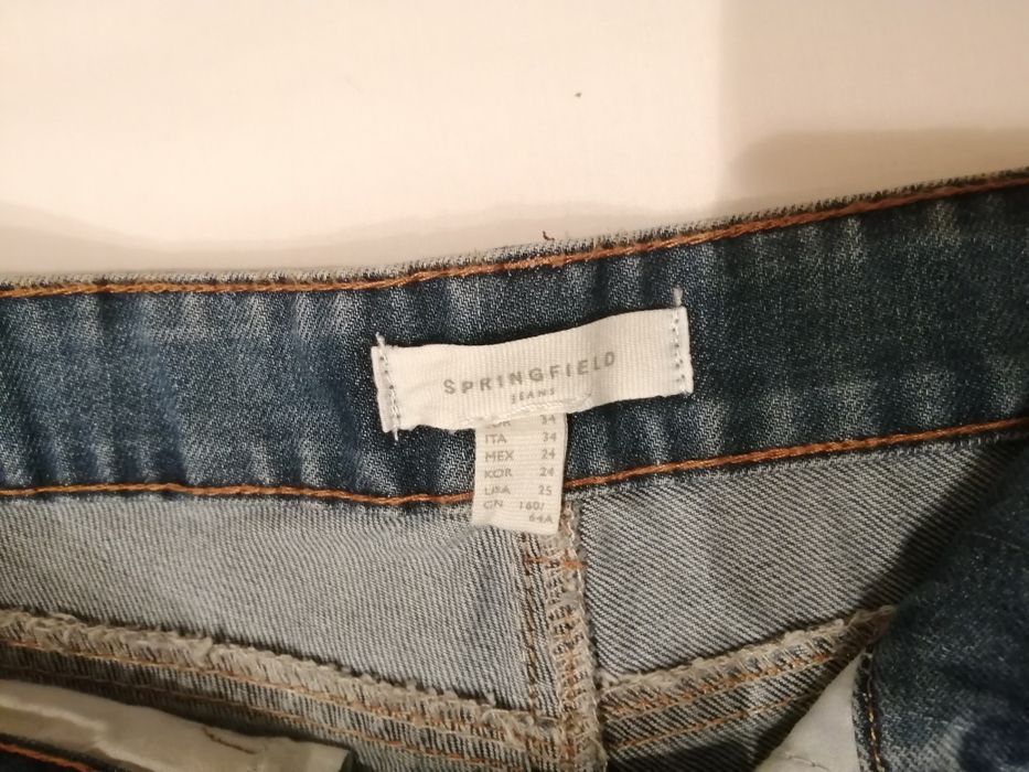 Calções com Franjas