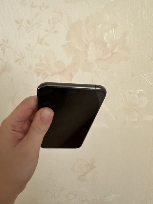 iPhone 11 Pro 64 ГБ