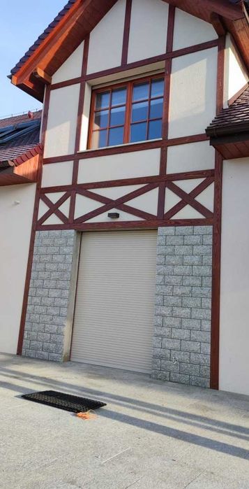 boniowka granitowa - elewacja z granitu