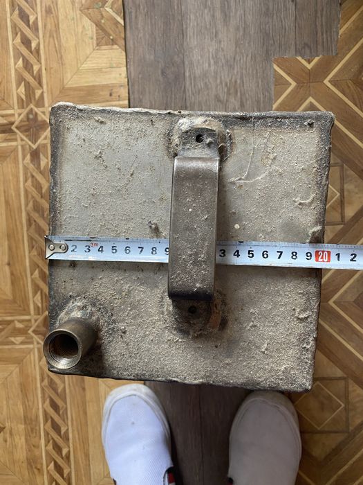 Бачок з нержавіючої сталі