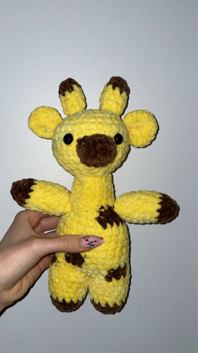 żyrafa na szydełku