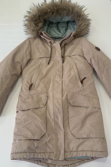 Парка для дівчинки Merrell на зріст 140.