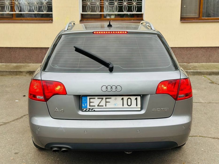 Продам Audi A4 B7 в идеальном состоянии 2 л дизель