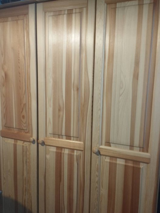 Szafa sosnowa 3-drzwiowa NOVA 3D nowa, złożona