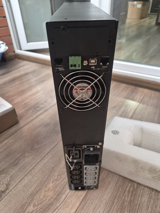 інвектор 2.2КВТ EATON 5PPX2200iRT 9500грн