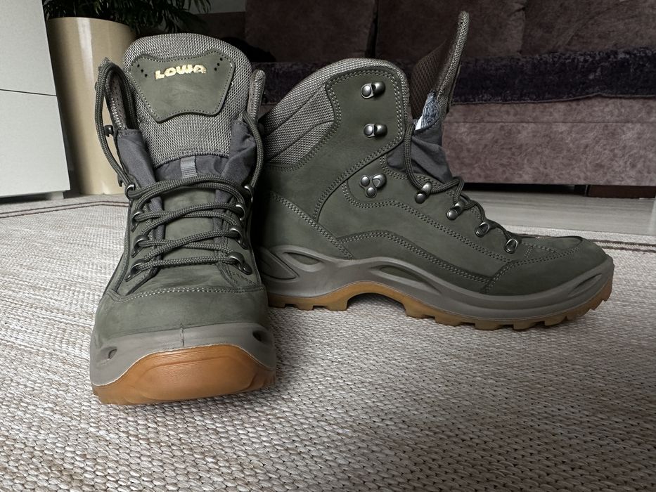 Черевики трекінгові LOWA Renegade GTX